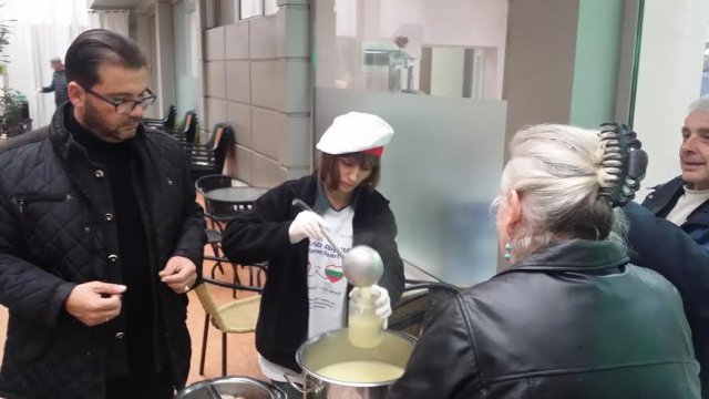 Д-р Невен Енчев контролира Акция